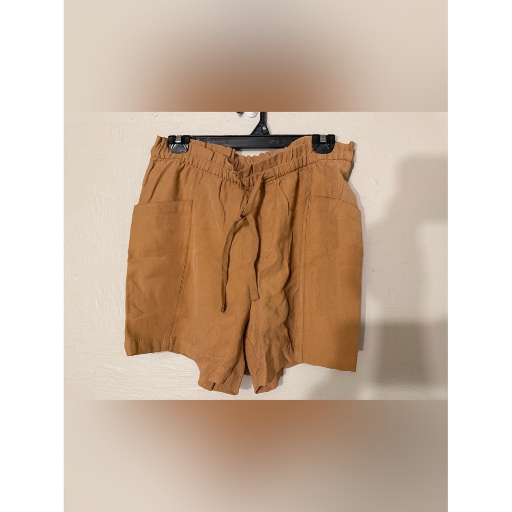 Old Navy Women's Brown Elastic Waist Shorts NWT